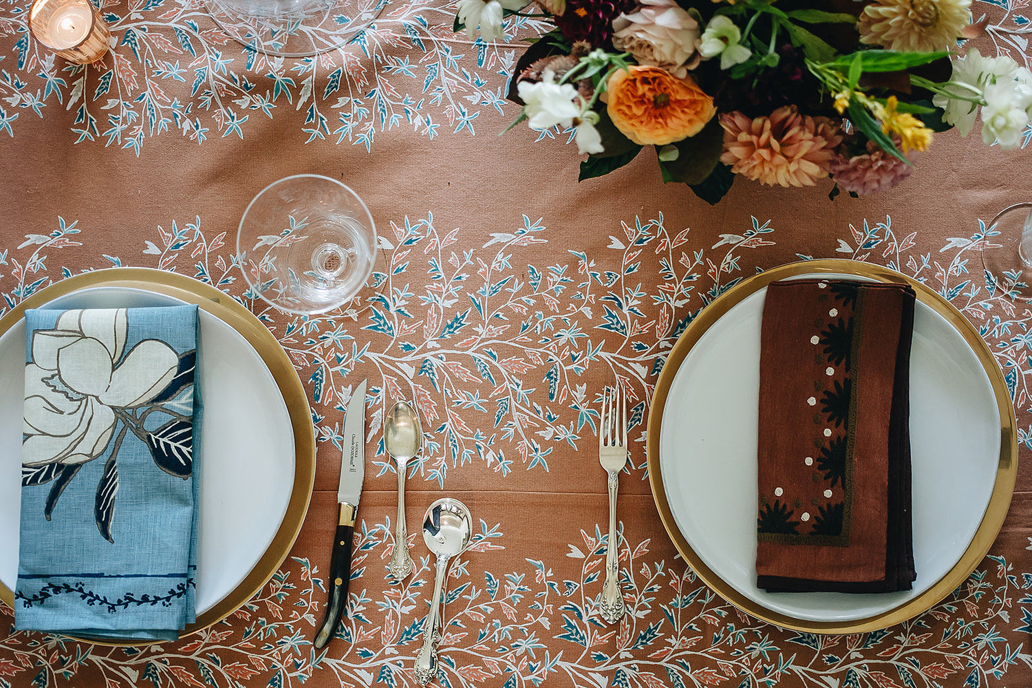 holly vine teracotta tablecloth