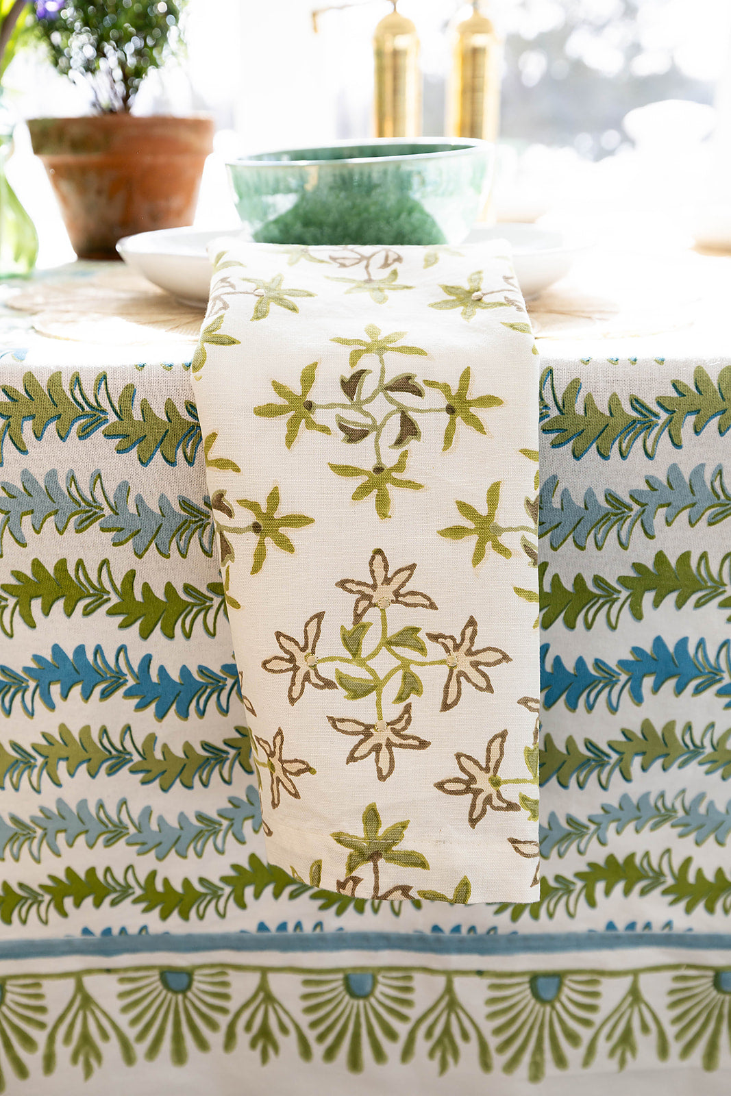 Maison Venu Leyla
hand block-printed Tablecloth in Verde colorway, linen cotton blend