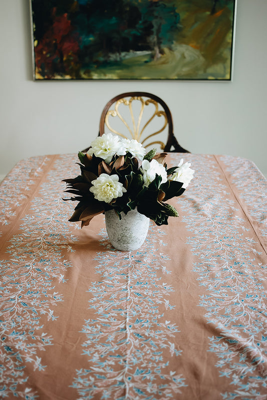 Holly Vine Tablecloth