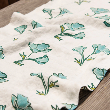 BLOCK POPPY PRINT LINEN RUNNER
